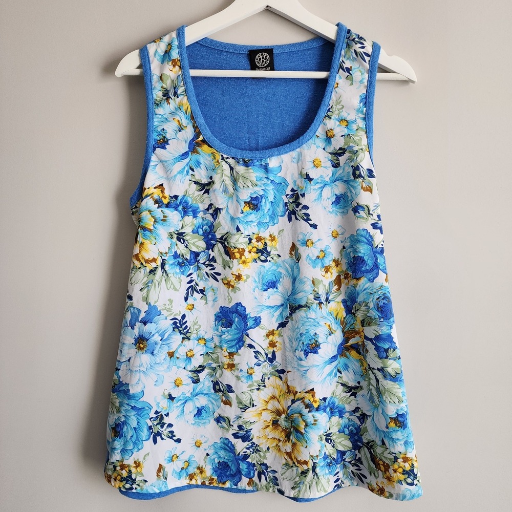 Bobeau Floral Tank Womens Medium Cruise Vacation Scoop Neck Feminine Made In USA